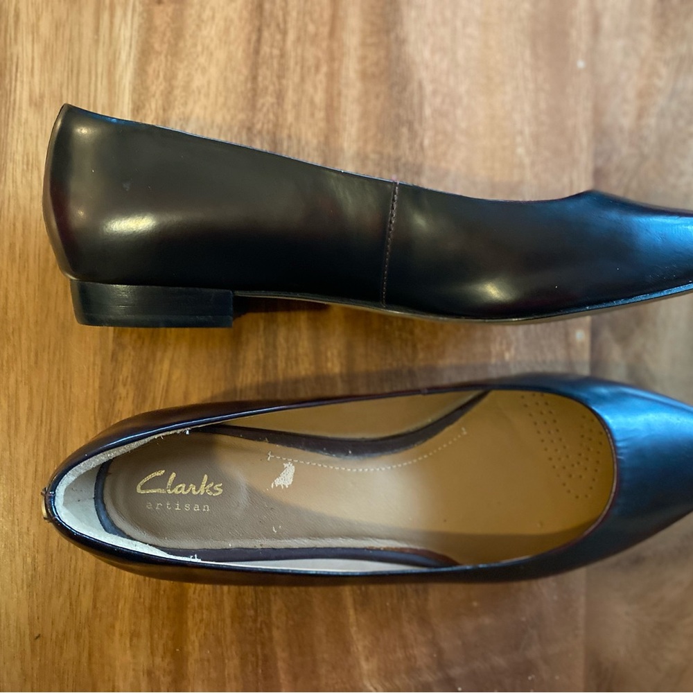 Clarks Wine/Brown Leather Slip-On Ballet Flats